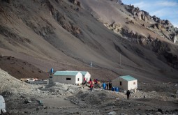 aconcagua-basecamp-trek--mt-bonete