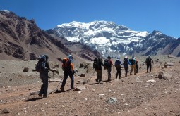 aconcagua-basecamp-trek--mt-bonete
