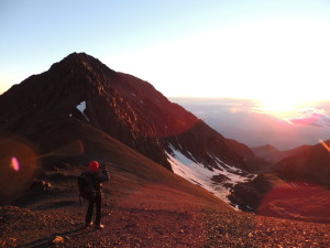 sunrise-view-from-5000m-col