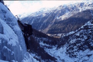 ice-climbing-in-france