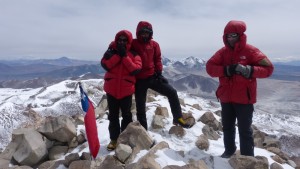 summit-of-ojos-del-salado