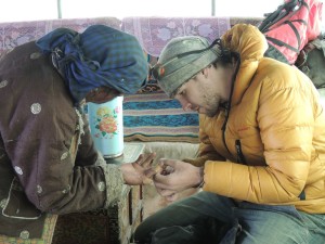 helping-tibetan