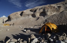 ojos-del-salado-expedition