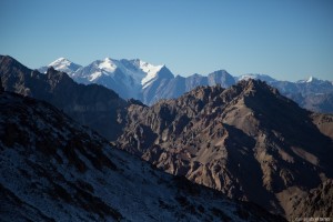 o-nevado-plomo-6060m-esq-e-o-juncal-com-5990m-ambas-montanhas-fazem-a-fronteira-chileargentina--foto-de-gabriel-tarso