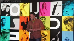 receiving-the-outsider-of-the-year-2013