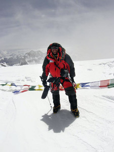 at-the-summit-of-mt-cho-oyu-8201m-tibet