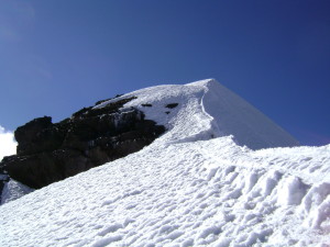 ridge-of-pequeno-alpamayo