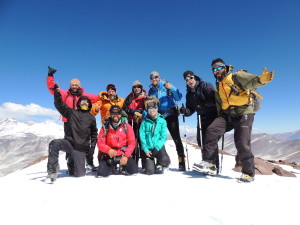our-2017-team-on-the-top-of-vicunas