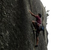 Rock climbing course in Rio